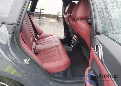 2023 BMW I4 Edrive40 z USA, uszkodzony, nr VIN WBY73AW09PFR29354